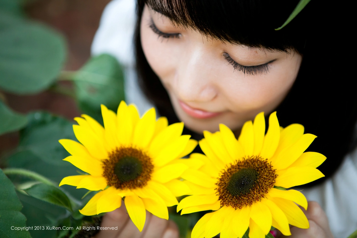 [XiuRen秀人网]No.053_清纯美少女默漠无荢清新阳光写真海量合集121P-秀人网 - XiuRen.Space